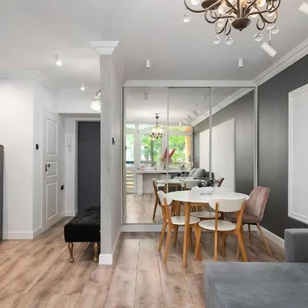 Apartment Golden - Modern & Stylish, Aleja Solidarnosci *